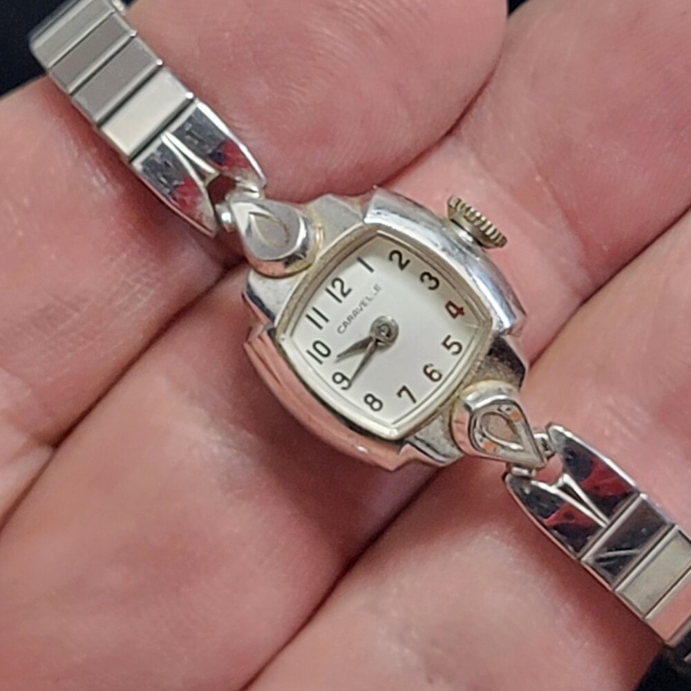 Vintage Caravelle Ladies Formal Dress Watch